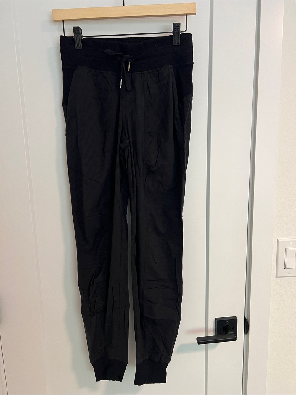 Women’s Lululemon Dance Studio Mid-Rise Jogger - black, 4